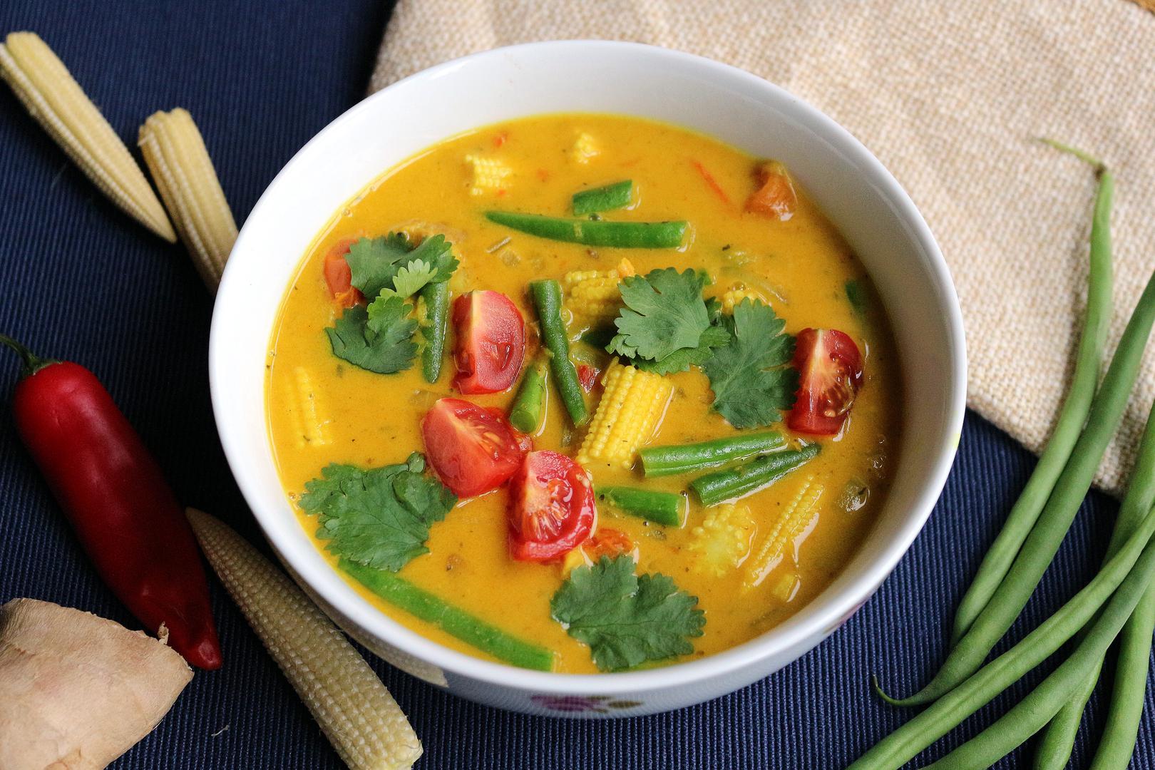 Brazilian Chicken Curry With Peanut Butter - 