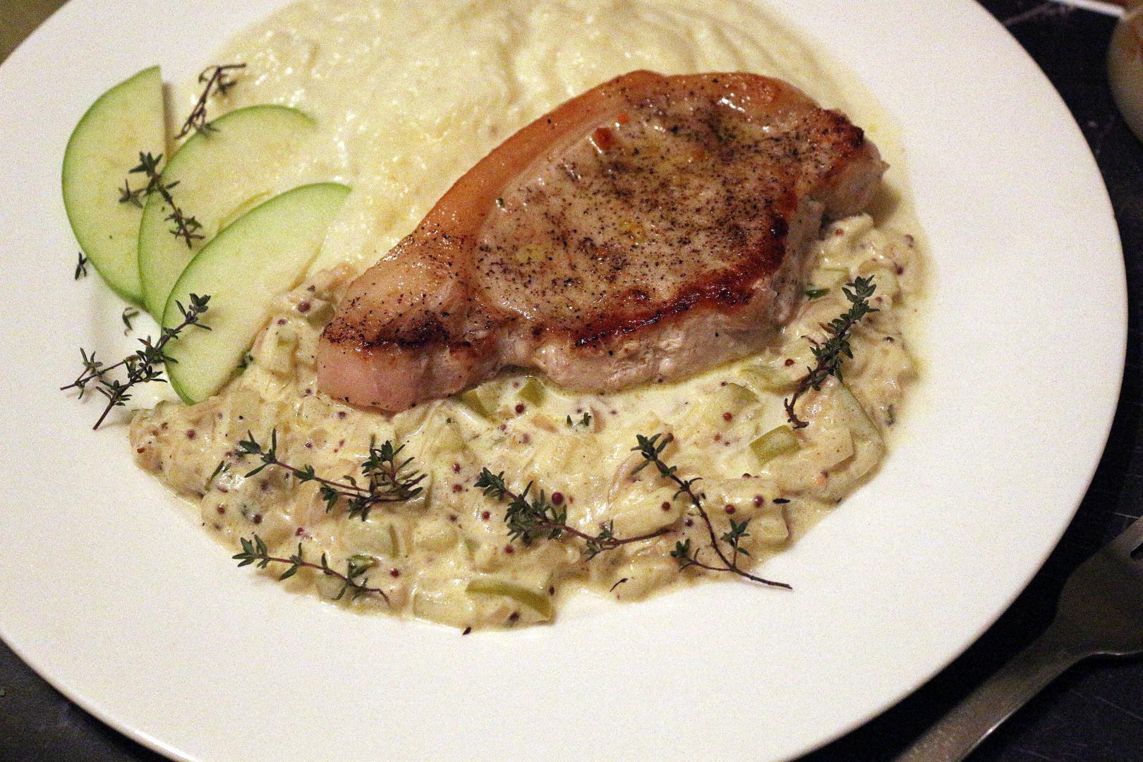 Pork Chops With Apple And Mustard Cream Sauce - 