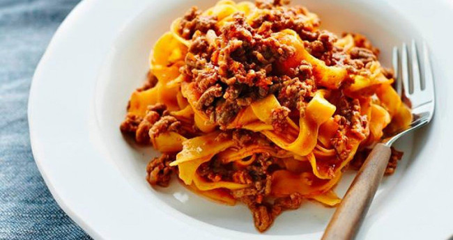 Pasta Bolognese - 