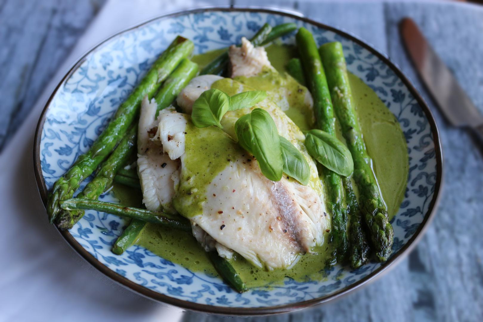 Tilapia Fish With Fresh Green Sauce - 